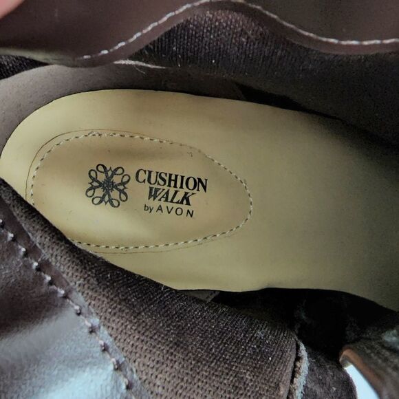 CUSHION WALK BY AVON WOMEN'S ANKLE BOOTS FAUX BROWN SUEDE SIZE 10 - Picture 7 of 7